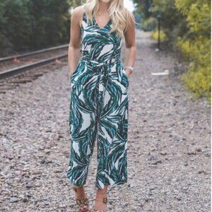 Who What Wear Tie-Back Wide Leg Jumpsuit - L - Palm